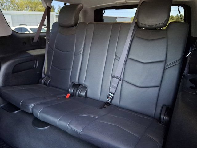 Used 2019 Cadillac Escalade ESV Premium Luxury AWD/4WD image 14