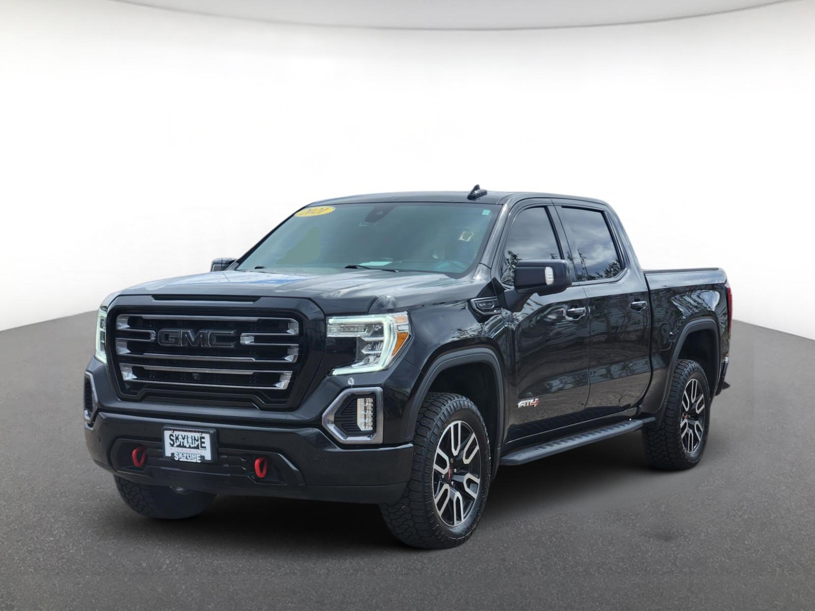 Used 2021 GMC Sierra 1500 AT4 w/ AT4 Value Package AWD/4WD image 2