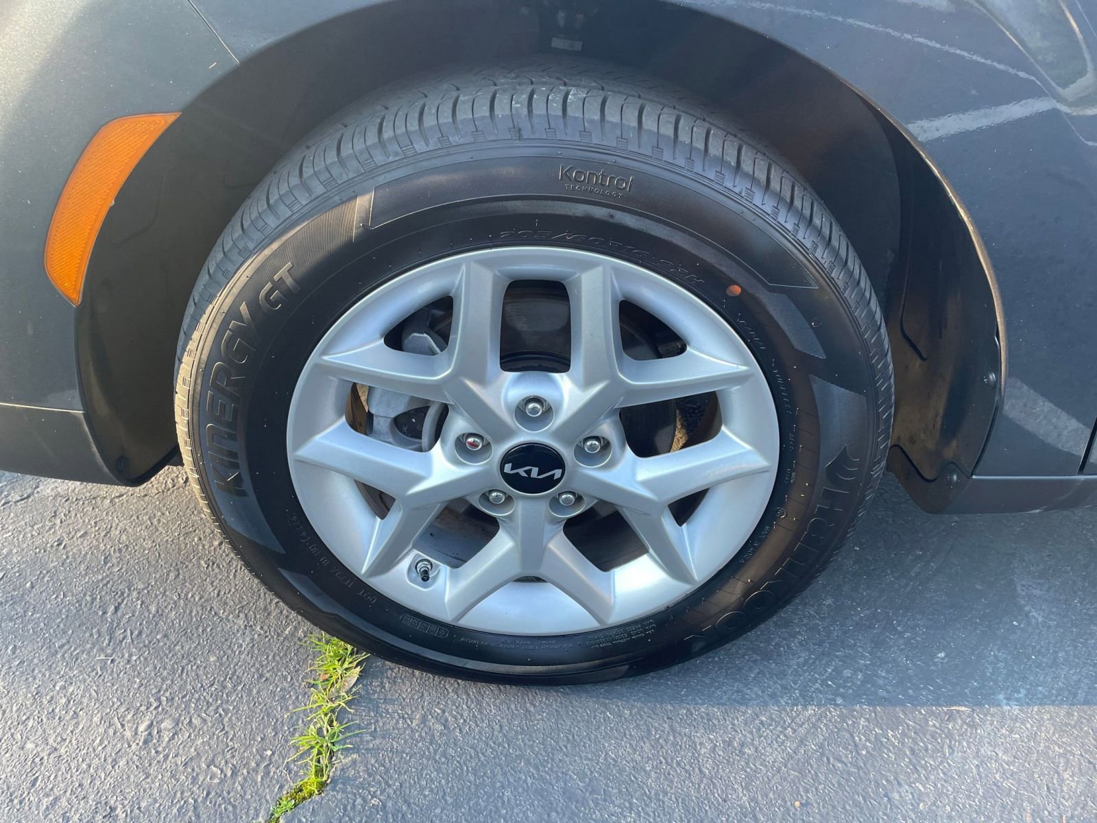 Used 2025 Kia Soul LX w/ LX Technology Package image 28