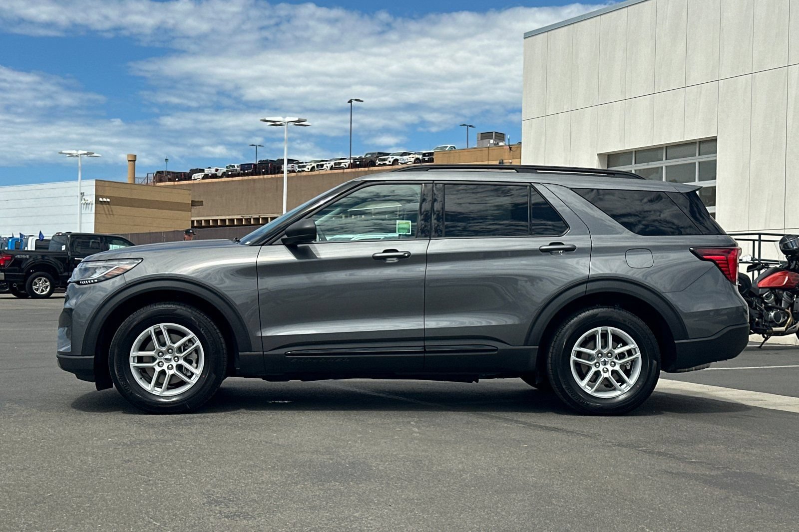 New 2026 Ford Explorer Active w/ Active Comfort Package RWD image 6