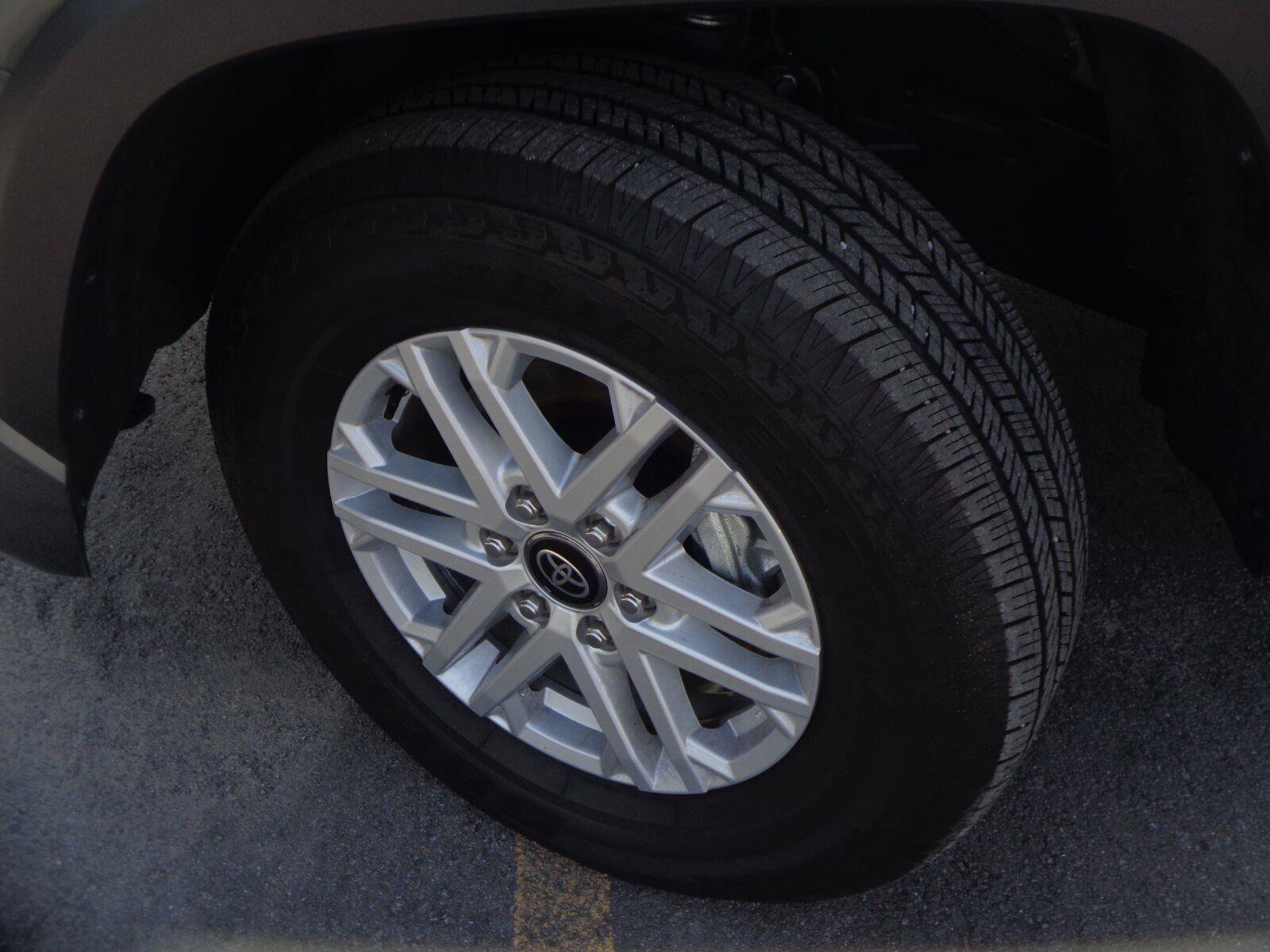Used 2026 Toyota Tundra SR5 AWD/4WD image 17