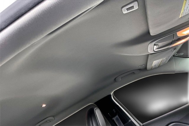 Used 2019 Jeep Cherokee Latitude Plus image 27