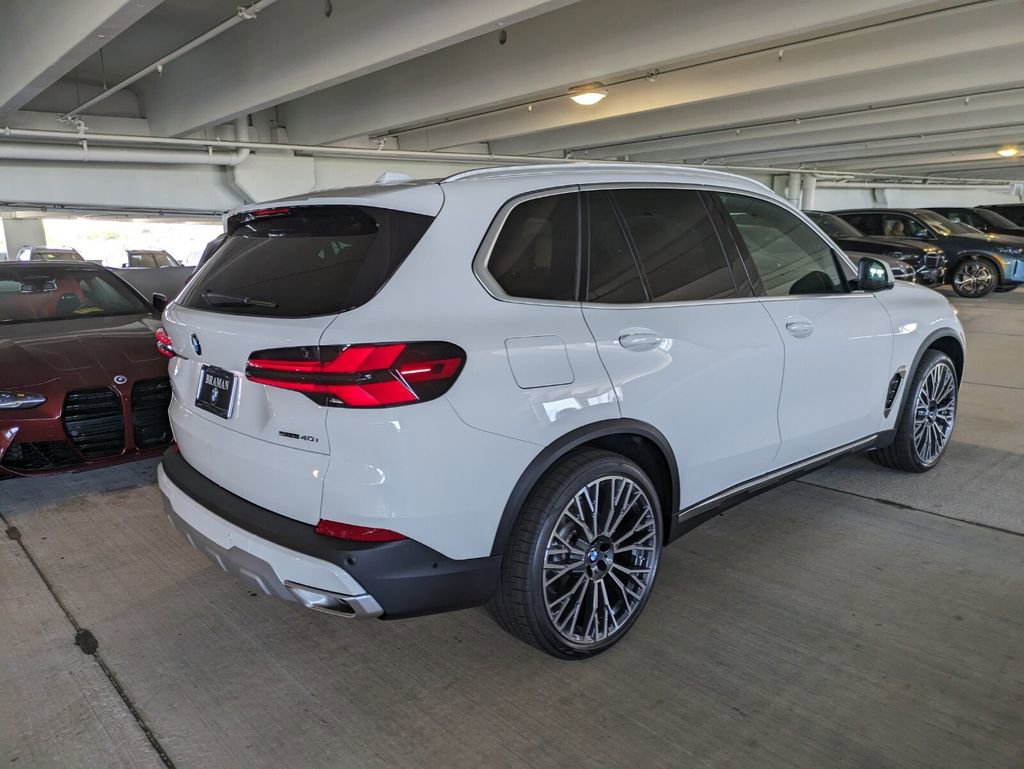 New 2026 BMW X5 sDrive40i w/ Premium Package RWD image 4