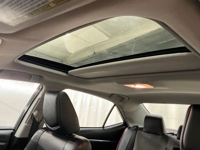 Used 2016 Toyota Corolla S Special Edition FWD image 16