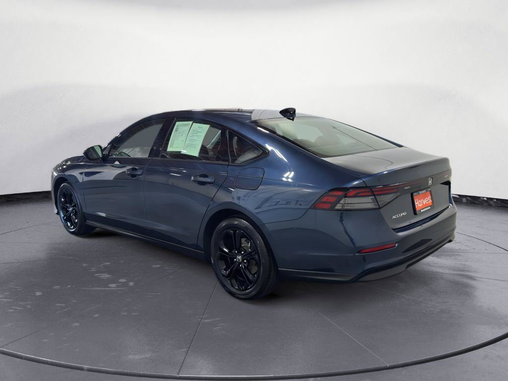 Used 2025 Honda Accord SE image 6