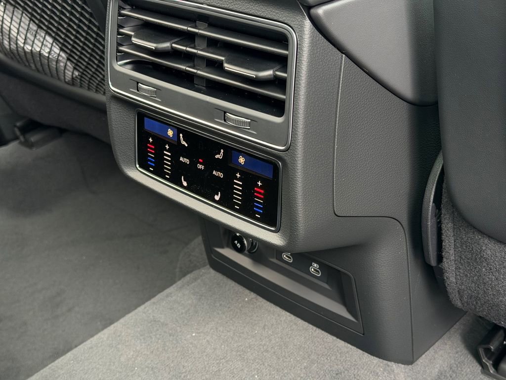 New 2026 Audi Q7 3.0T Premium Plus image 15