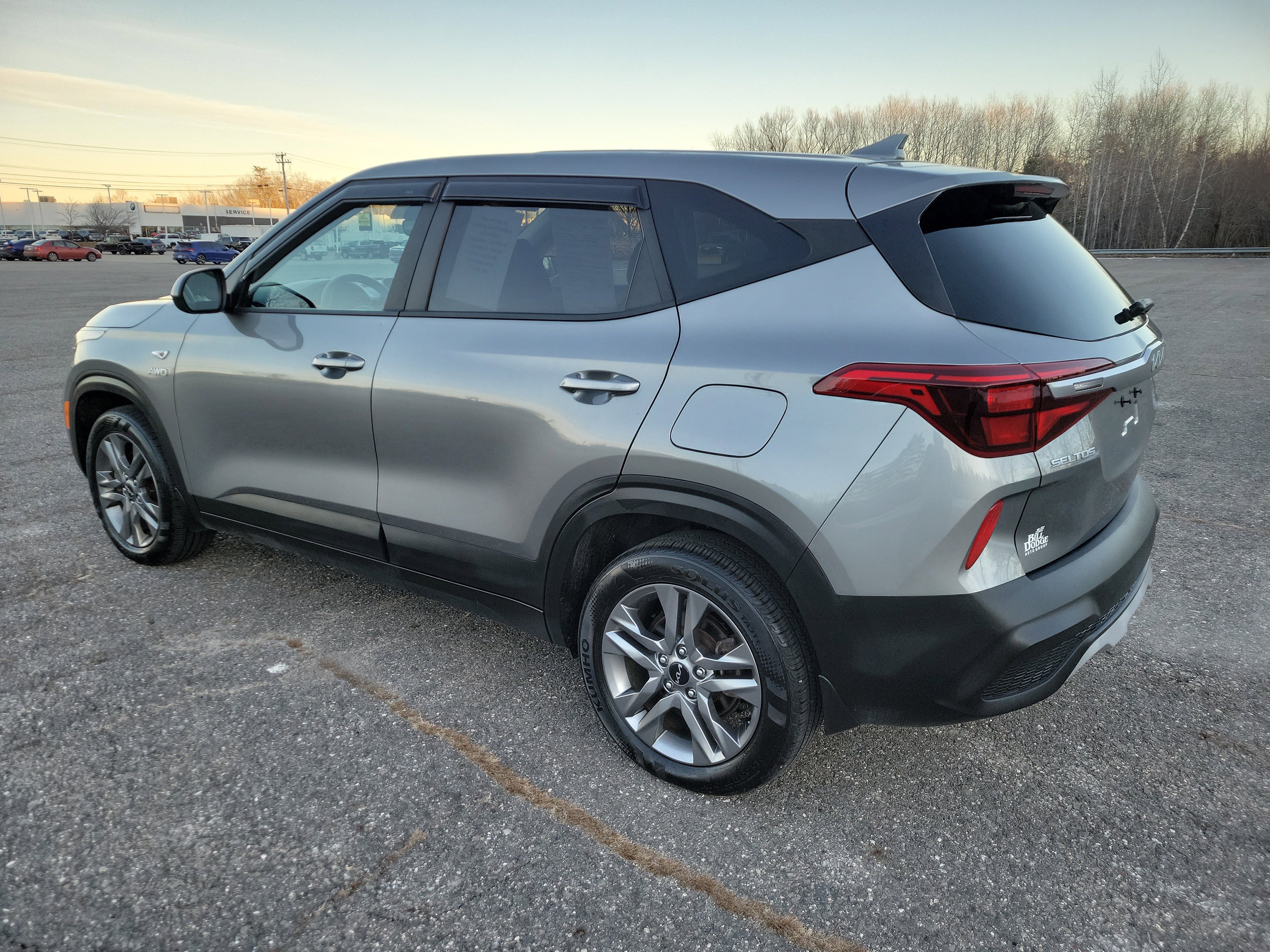 Used 2023 Kia Seltos LX image 7