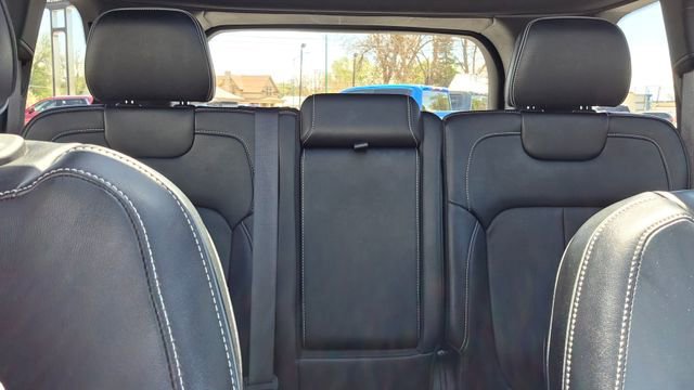 Used 2024 Jeep Grand Cherokee Overland AWD/4WD image 28
