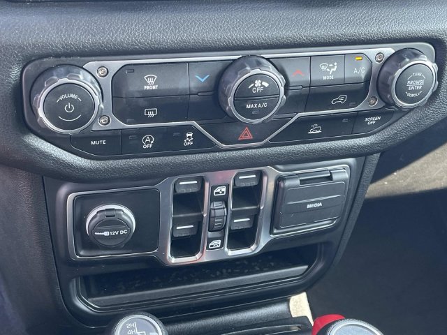 Used 2024 Jeep Wrangler Unlimited Sport AWD/4WD image 28