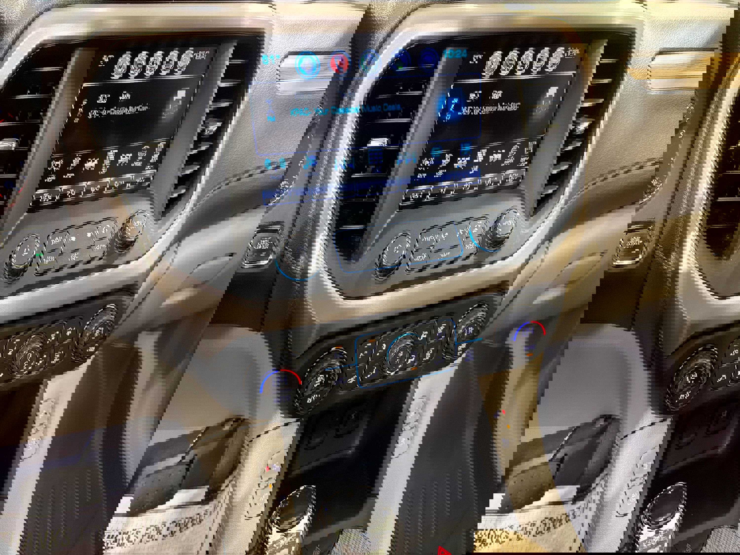 Used 2018 GMC Acadia Denali w/ Technology Package image 17