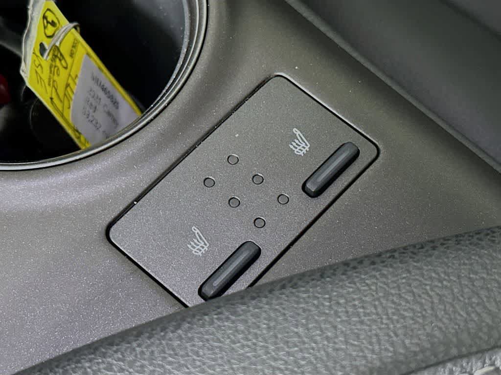 Used 2021 Toyota Camry XSE FWD image 31