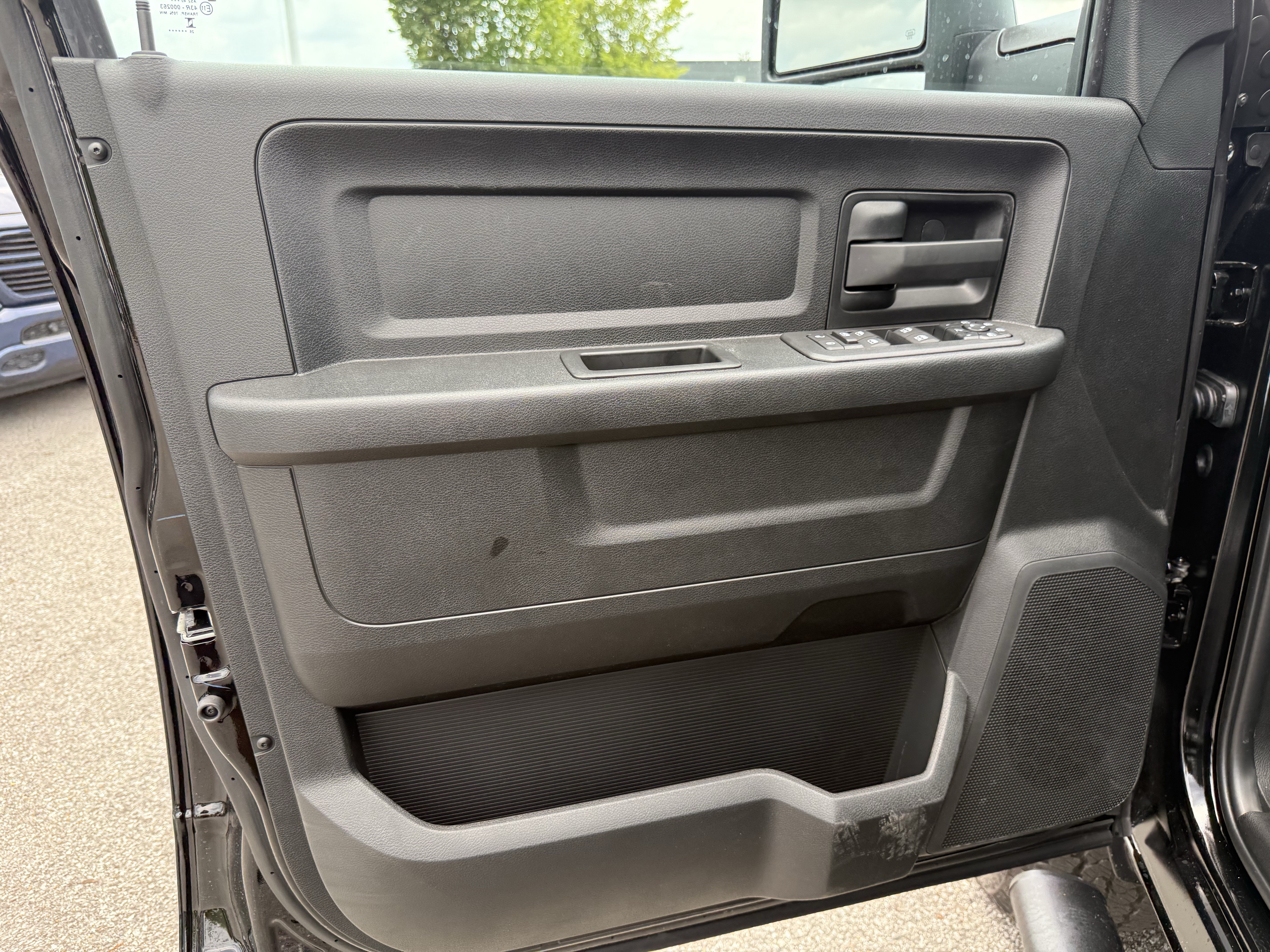New 2027 RAM 2500 Tradesman AWD/4WD image 14