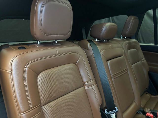 Used 2023 Lincoln Aviator Reserve w/ Equipment Group 201A AWD/4WD image 18