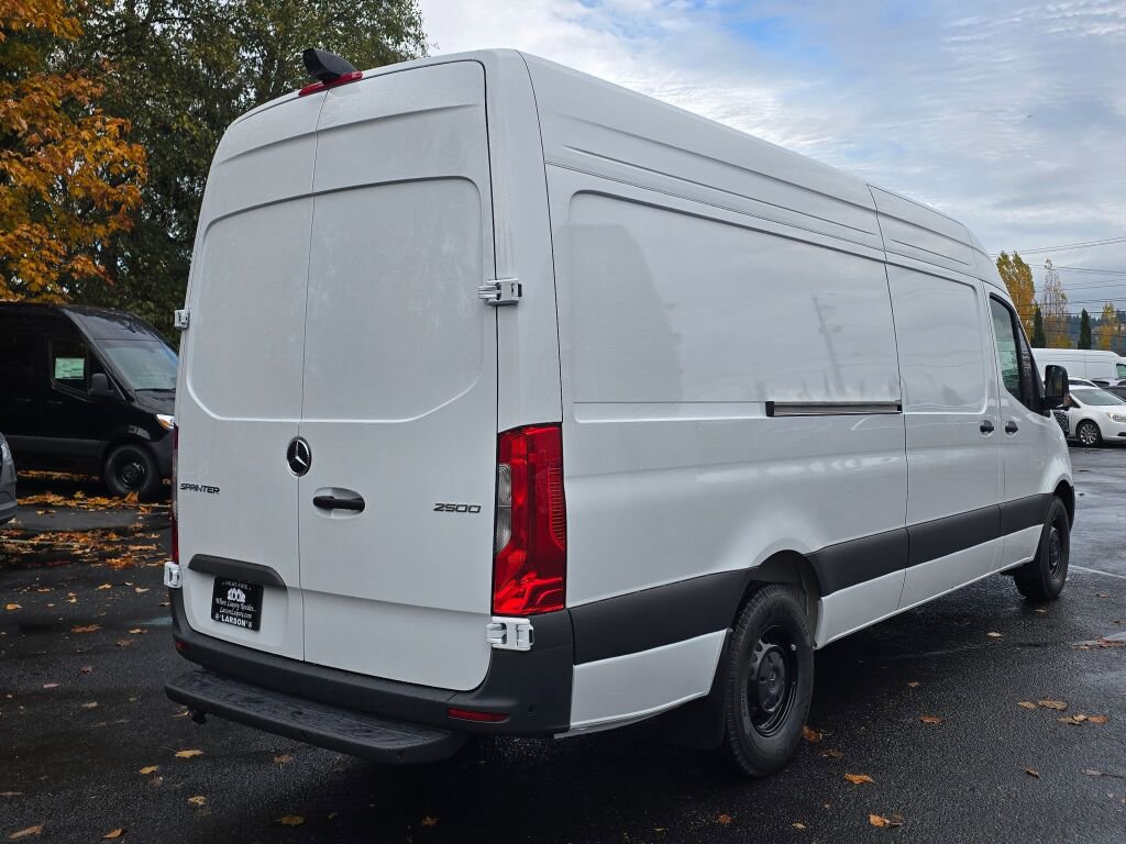 New 2026 Mercedes-Benz Sprinter 2500 image 6