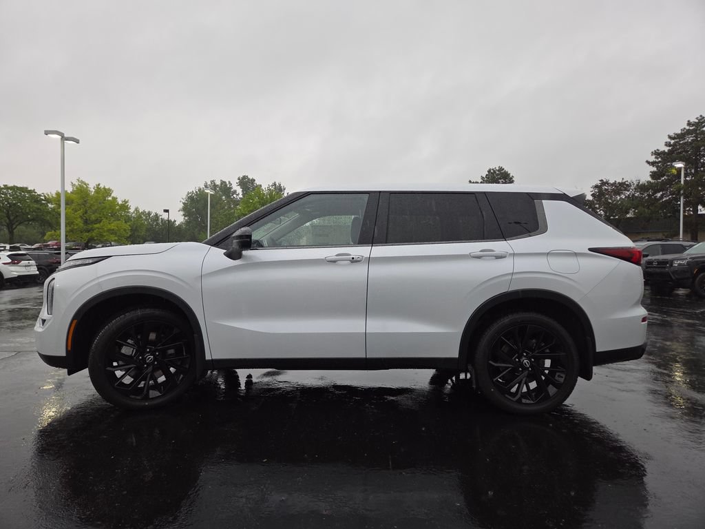 New 2026 Nissan Rogue SL AWD/4WD image 13