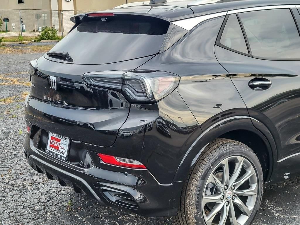 New 2026 Buick Encore GX Avenir w/ Avenir Technology Package AWD/4WD image 8