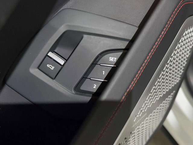 Used 2019 Lamborghini Urus image 27