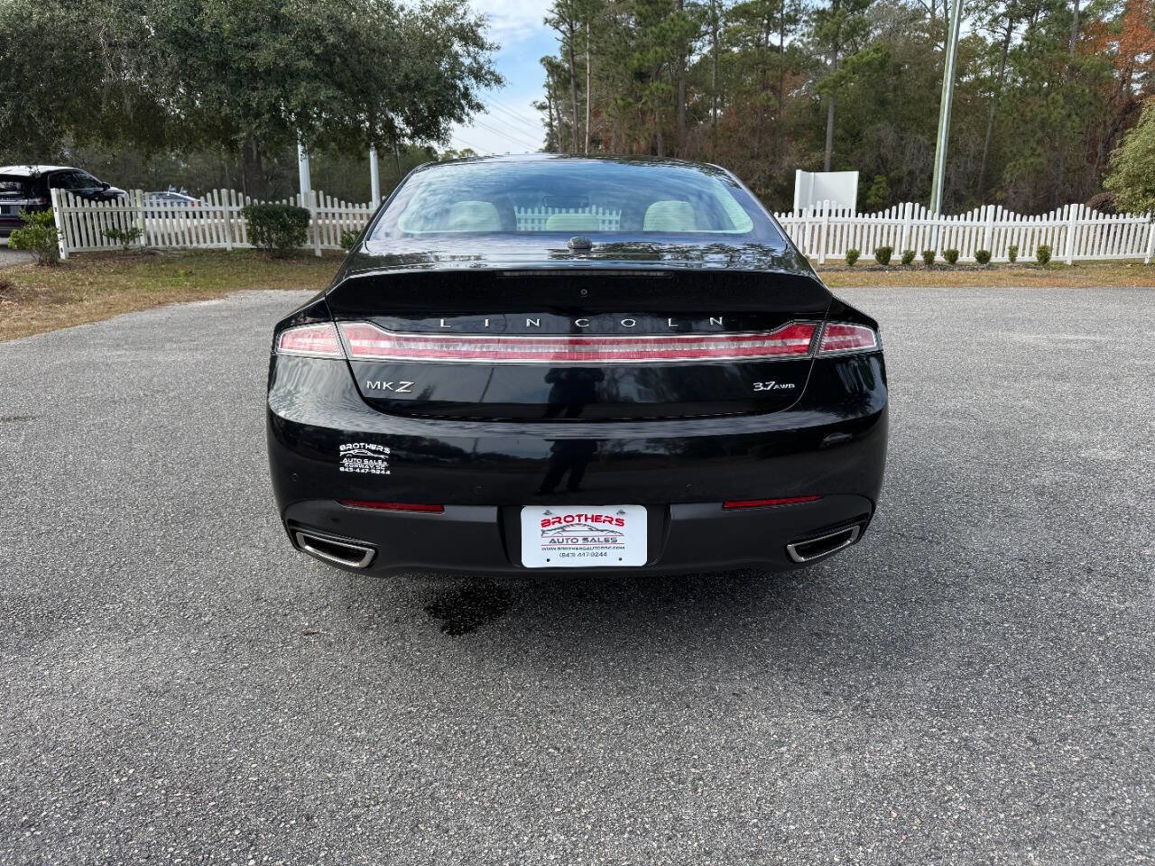 Used 2014 Lincoln MKZ AWD image 32