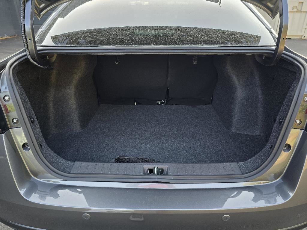 New 2025 Nissan Versa SV w/ Trunk Package image 26