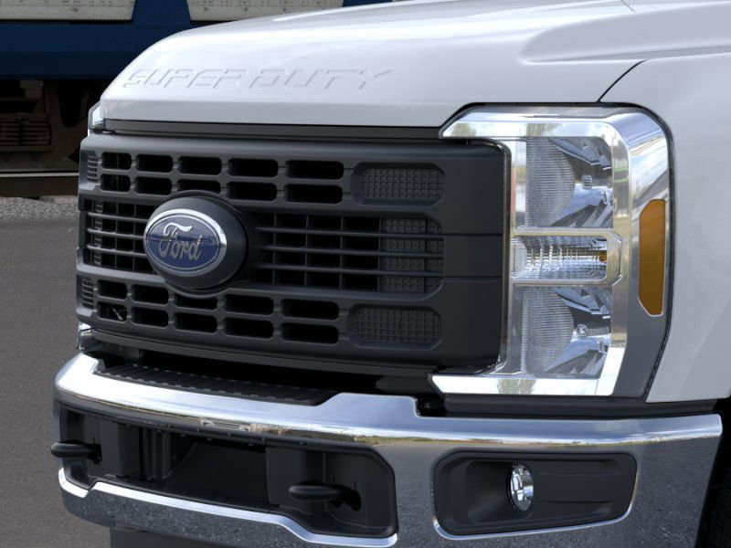 New 2026 Ford F250 XL w/ XL Chrome Package AWD/4WD image 17