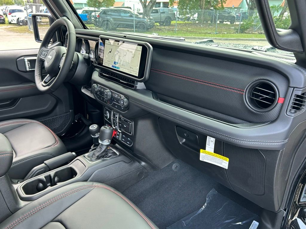New 2026 Jeep Wrangler Unlimited Rubicon AWD/4WD image 30