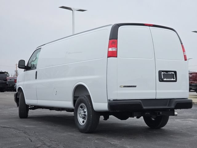 New 2026 Chevrolet Express 3500 Extended w/ Driver Convenience Package RWD image 16