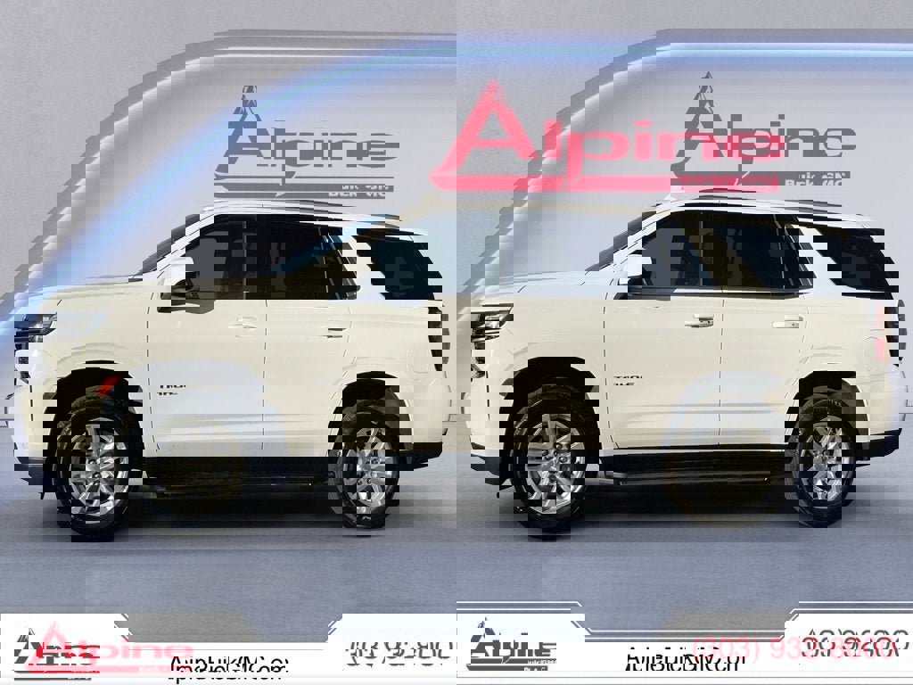 Used 2024 Chevrolet Tahoe LT image 2