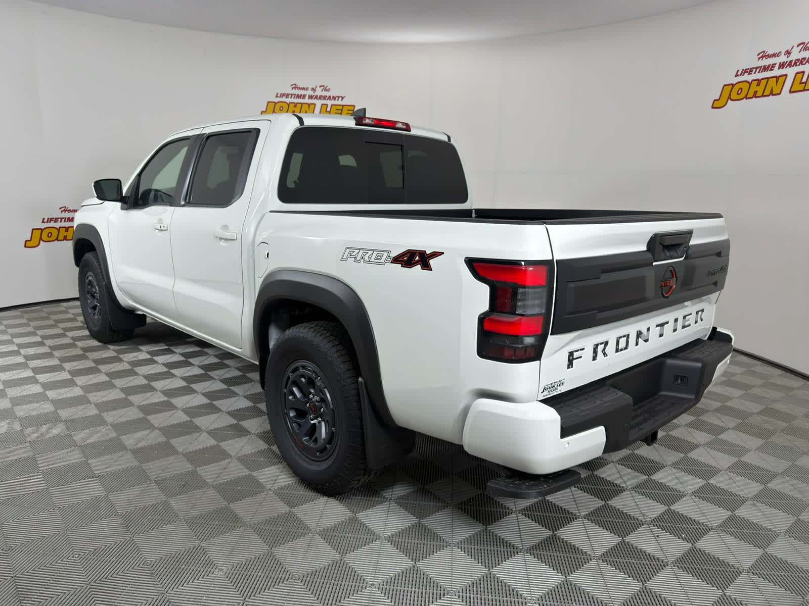 New 2026 Nissan Frontier PRO-4X AWD/4WD image 3