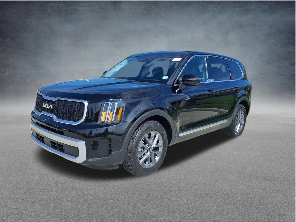 Used 2024 Kia Telluride LX FWD image 3