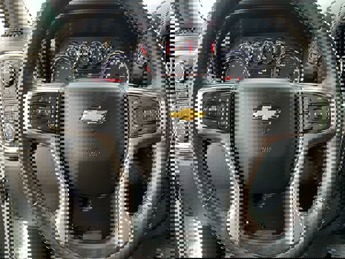 Used 2021 Chevrolet Silverado 3500 LTZ w/ LTZ Convenience Package image 19