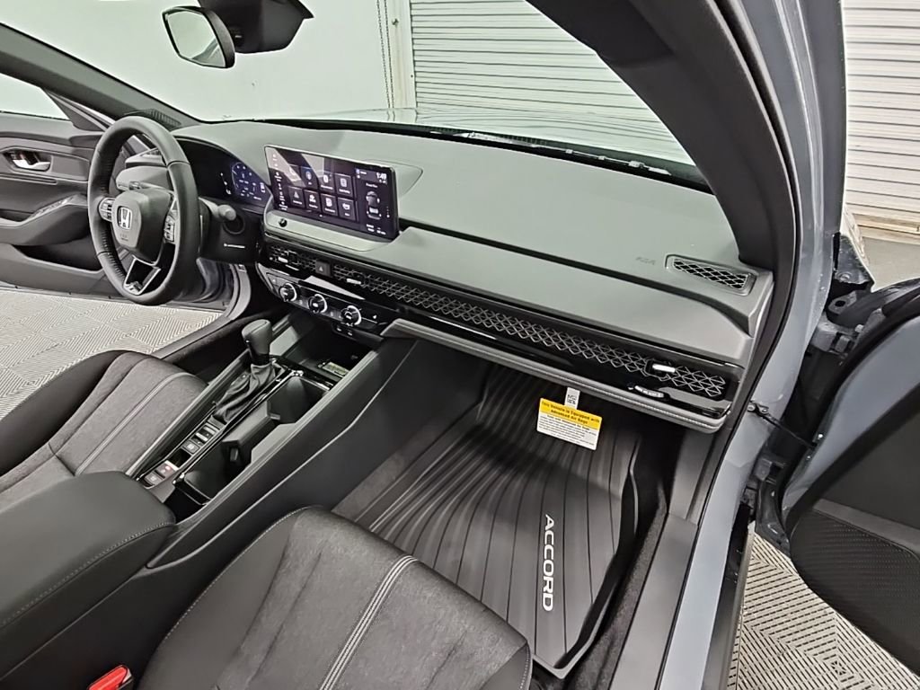 New 2025 Honda Accord Sport image 39