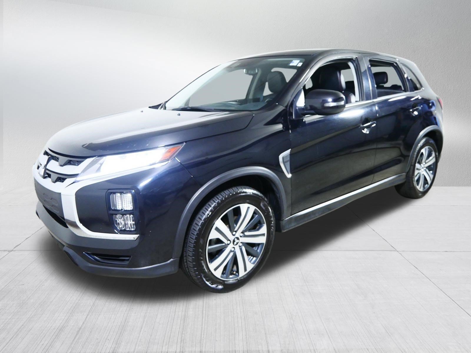 Used 2024 Mitsubishi Outlander Sport SE AWD/4WD image 3