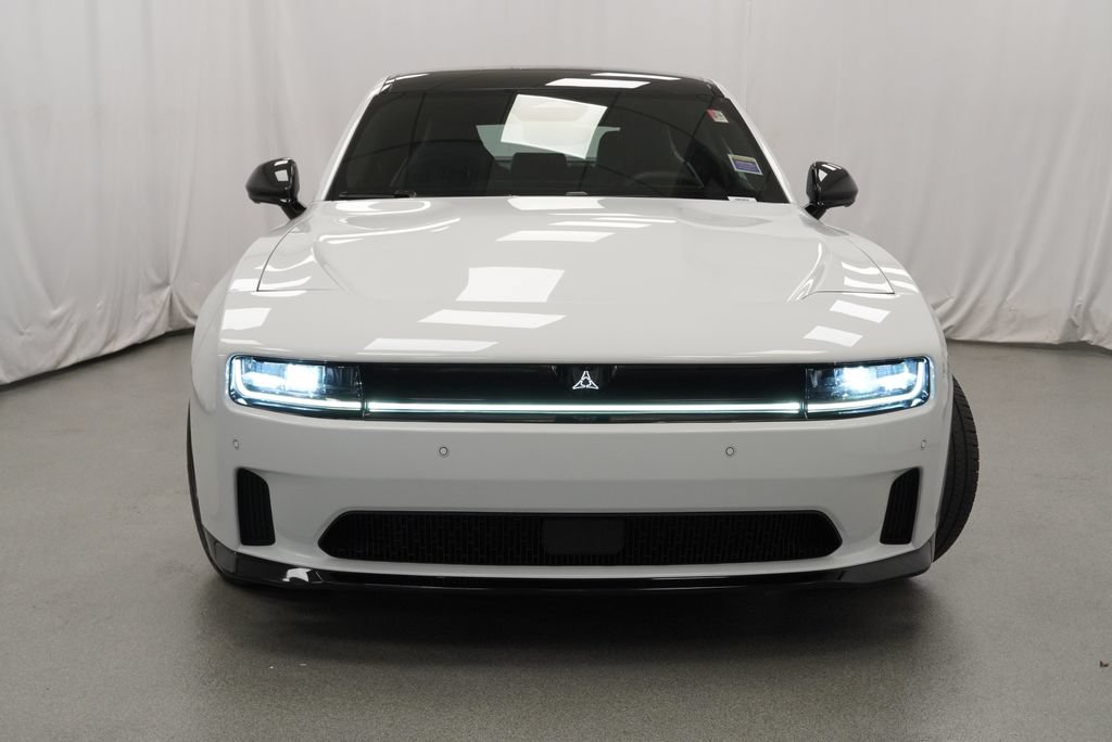Used 2024 Dodge Charger Daytona Scat Pack w/ Plus Group AWD/4WD image 8