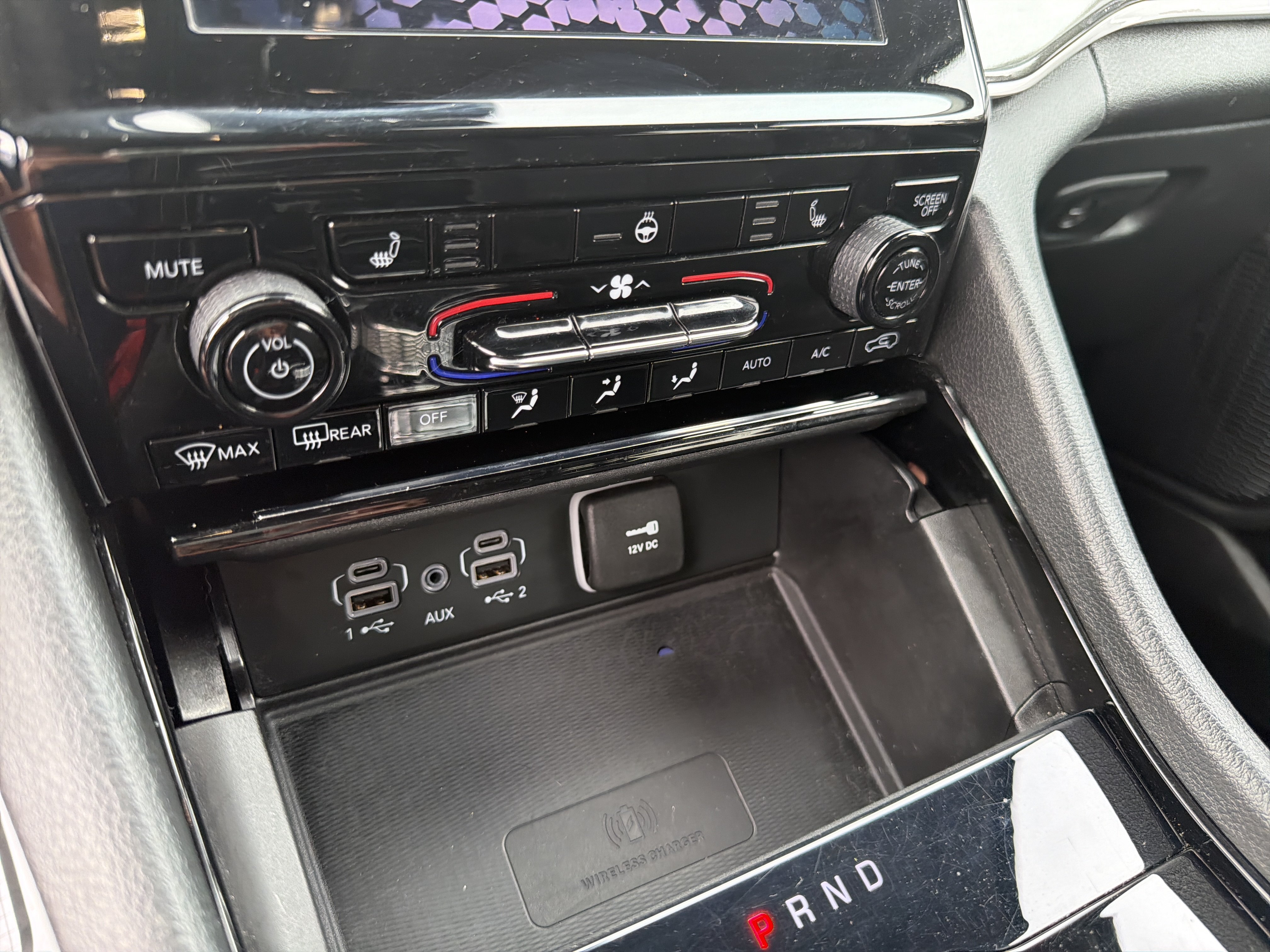 Certified 2023 Jeep Grand Cherokee Laredo w/ Luxury Tech Group I AWD/4WD image 20