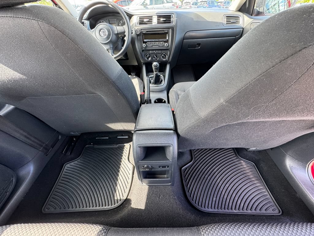 Used 2014 Volkswagen Jetta S FWD image 27