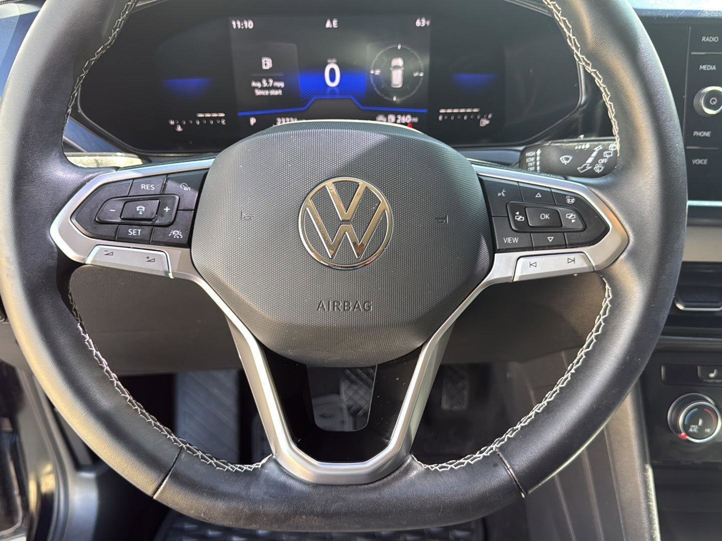 Used 2022 Volkswagen Taos SE image 15