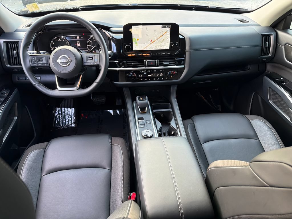 Certified 2025 Nissan Pathfinder SL AWD/4WD image 15