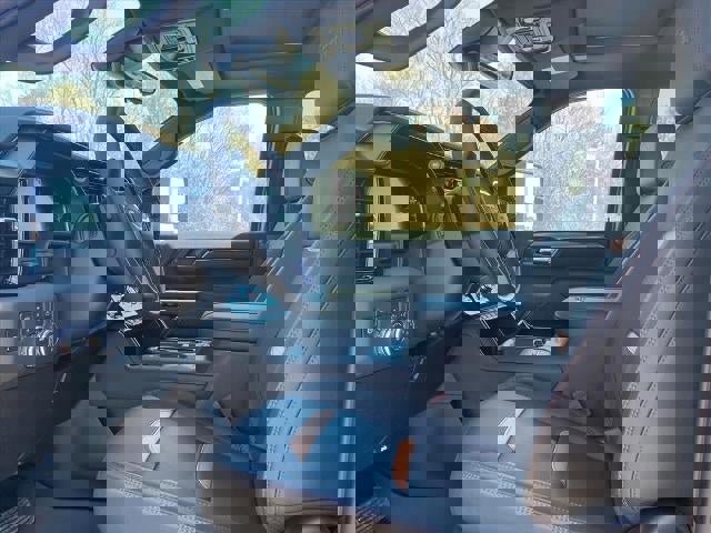 New 2026 GMC Sierra 2500 AT4 w/ AT4 Premium Plus Package image 18