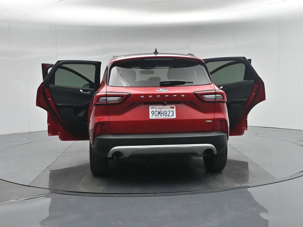 Used 2023 Ford Escape SE w/ PHEV Premium Package FWD image 36