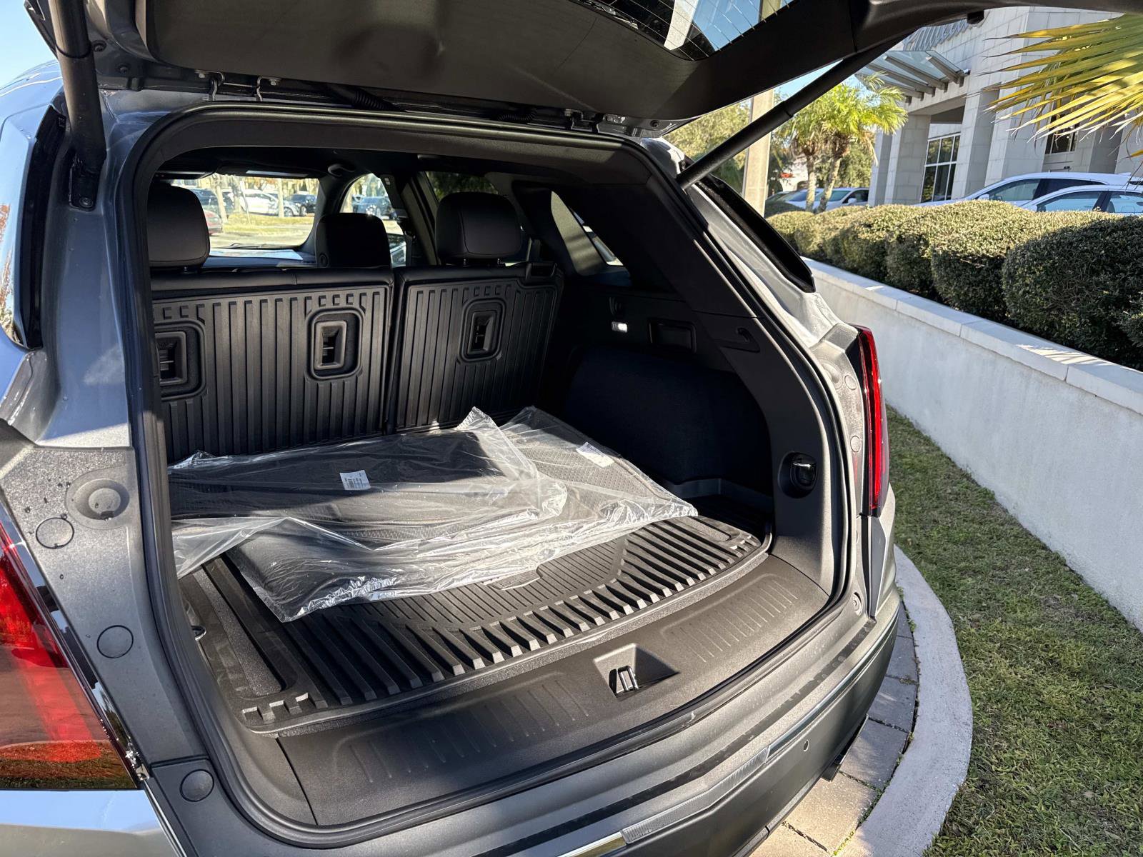 New 2026 Cadillac XT5 Luxury w/ LPO, Floor Liner Package image 12