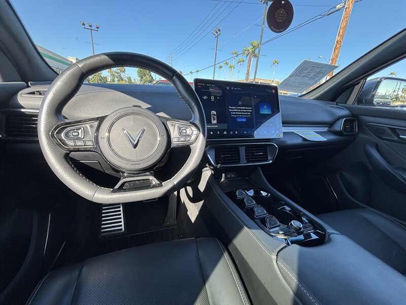Used 2023 VinFast VF 8 Plus AWD/4WD image 21