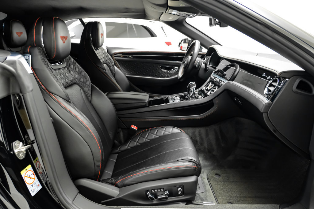 Used 2021 Bentley Continental GT AWD/4WD image 36