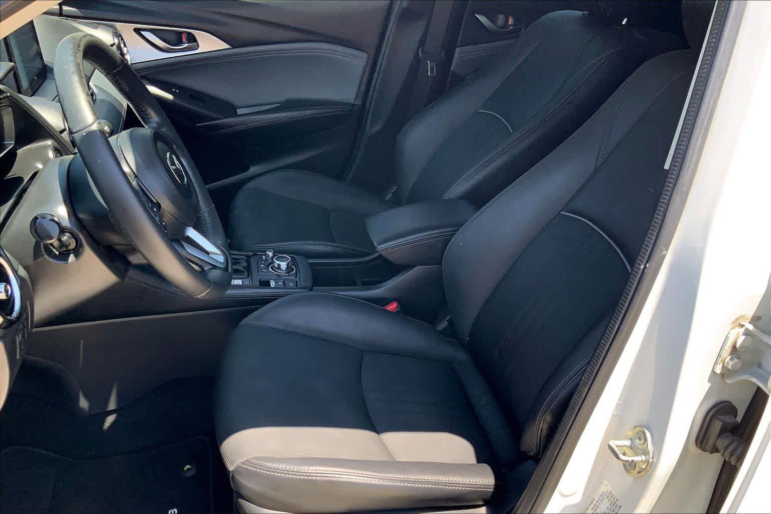 Used 2019 MAZDA CX-3 Touring FWD image 8