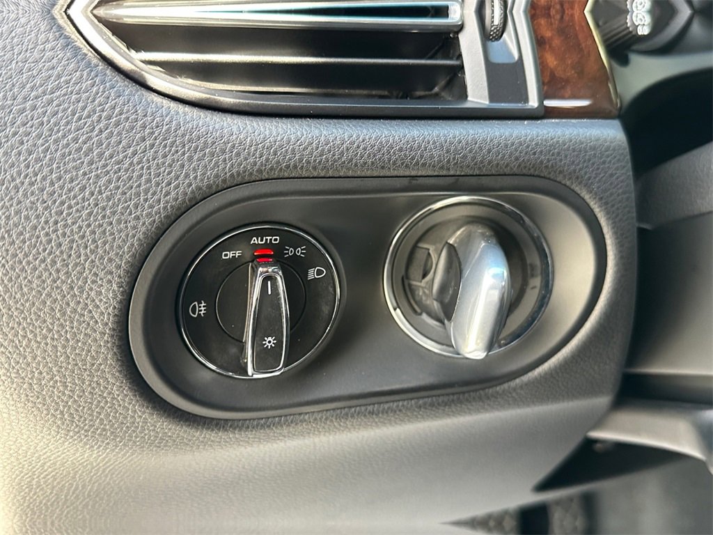 Used 2022 Porsche Macan S image 31