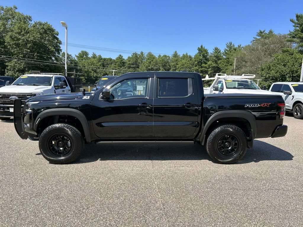 Used 2025 Nissan Frontier PRO-4X AWD/4WD image 6