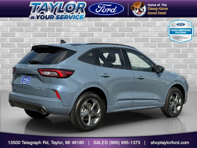 Certified 2024 Ford Escape ST-Line w/ Tech Pack #1 AWD/4WD image 3