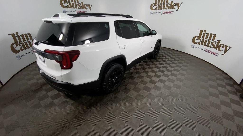 Used 2023 GMC Acadia AT4 w/ Technology Package image 8