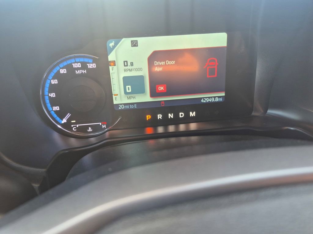 Used 2021 Ford Bronco Black Diamond image 15