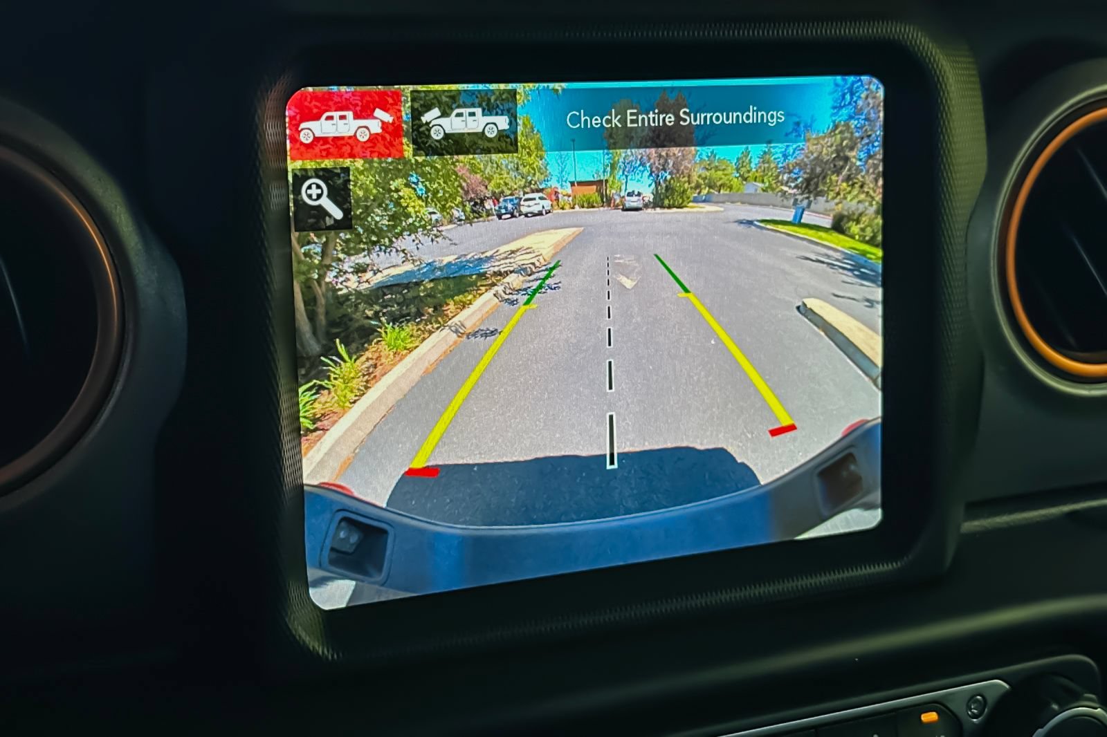 Used 2022 Jeep Gladiator Mojave w/ Trailer Tow Package AWD/4WD image 26