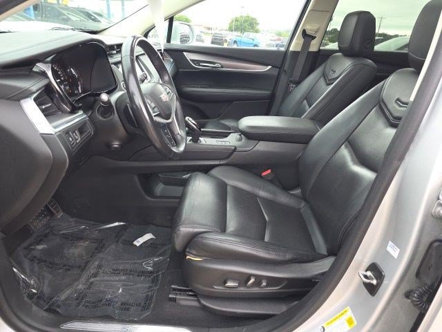 Used 2017 Cadillac XT5 Premium Luxury AWD/4WD image 17